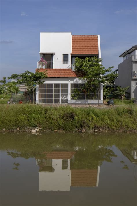 Gallery of NA House / Dom Architect Studio - 2