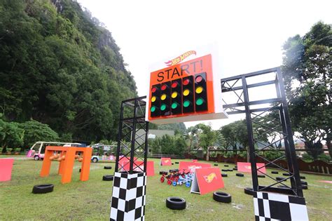Barbie Hot Wheels Di Lost World Of Tambun Sempena Cuti Sekolah Ieyra