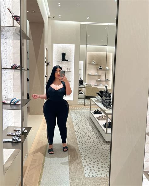 Kayley Maradiaga (@kayley.j) • Instagram photos and videos