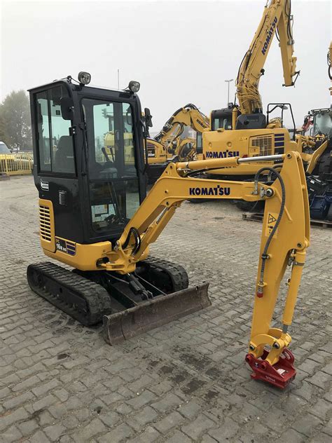 KOMATSU PC 16 R-3 HS von Schlüter Baumaschinen