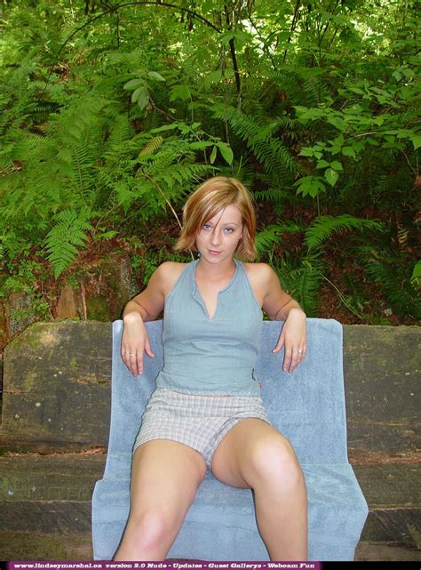 Pictures Of Lindsey Marshal Showing You Her Pussy Outside Porn Pictures XXX Photos Sex Images