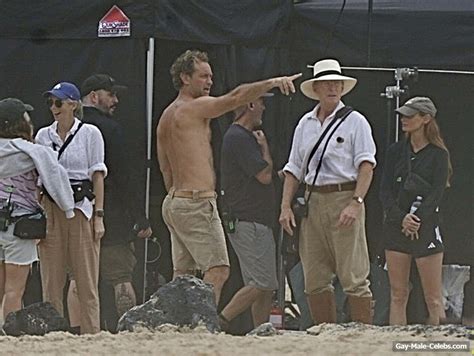 Jude Law Shirtless And Sexy Photos Gay Male Celebs