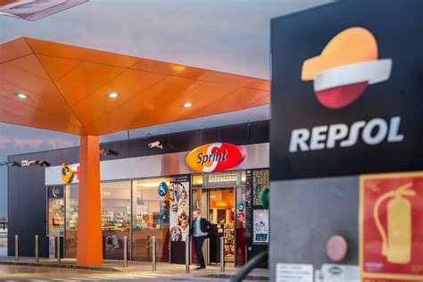 Repsol profits increase by 31.1% to September by €2.1Bn - Essential ...