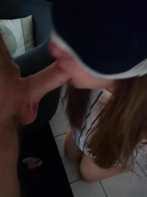 Elle Adore Sucer Melanie Free Amateur Porn Xhamster