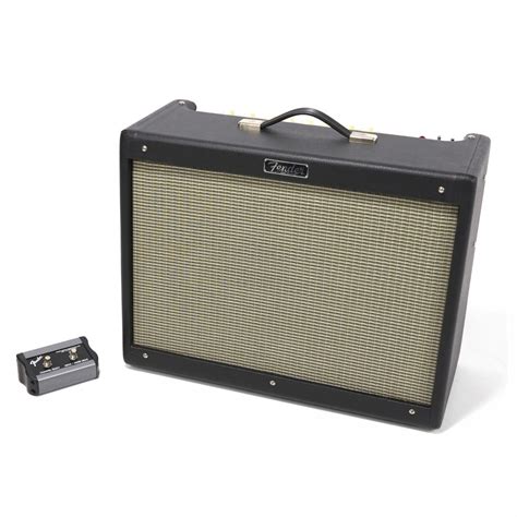 Fender Hot Rod Deluxe IV Combo à lampes x W Gear music