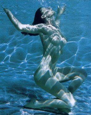Underwater Hotties Vol1 F Unwtr 0003y Porn Pic