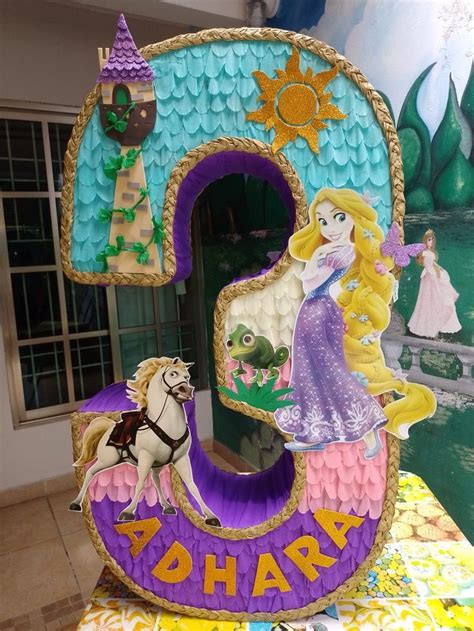 Pin De Tania Gonzalez En Luna En 2024 Piñata De Rapunzel Fiestas De