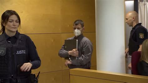 Als Sex Sklavin missbraucht Junge Frau 20 nackt in Hundekäfig eingesperrt