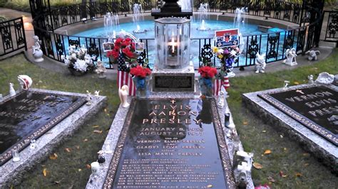 One Arrest Made Elvis Presley S Grave Graceland Reports A Fan