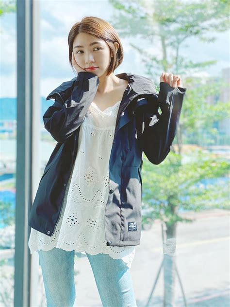 Hot girl khoe ảnh nóng bỏng dạy cách giữ khuôn ngực đẹp chuẩn Người đẹp Việt Giải Trí