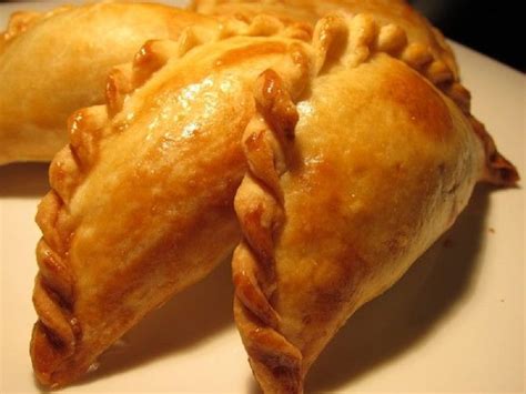 Пирожки с мясом в духовке