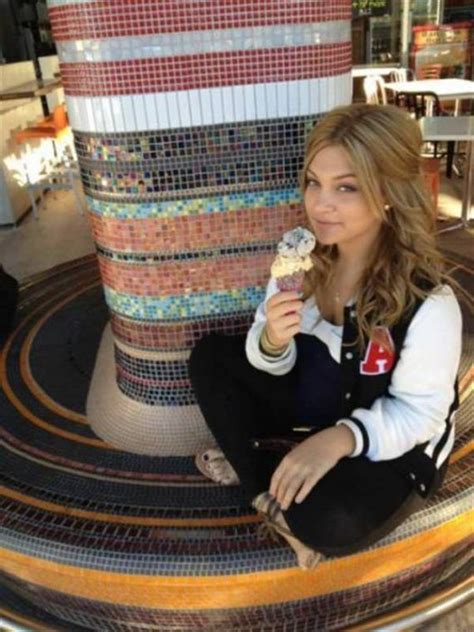 Hot Girls With Ice Cream Klyker