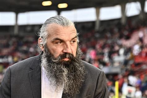 Oui je suis gay et alors T es jaloux le rugbyman professionnel Jérémy Clamy Edroux