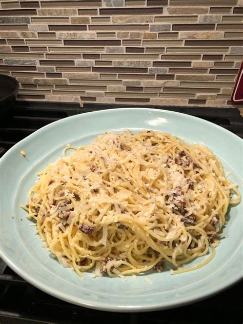 spaghetti carbonara delish grandmas recipes