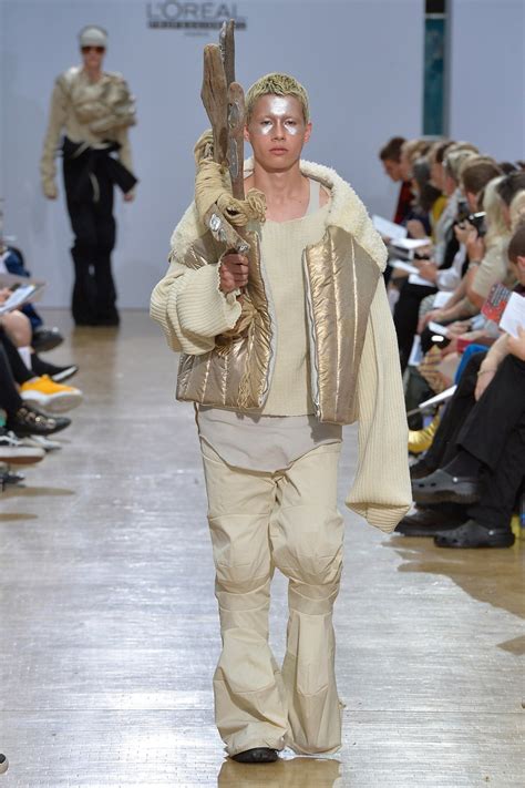 Central Saint Martins - Spring/Summer 2020 Ready-to-Wear | Fashion ...