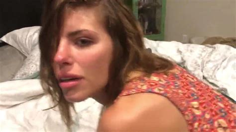 Sexy Brünette zeigt ihren anal Creampie xHamster