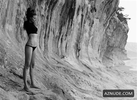 Magdalena Frackowiak Nude And Sexy On A Bech For Broochini Lookbook Aznude