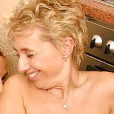 Sara At Play English Gay Man Man Porn XHamster