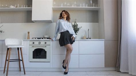 The Most Beautiful Mulatto Girl Posing Naked Your Dark Side Clips Sale