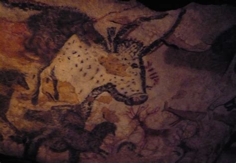 10 Prehistoric Cave Paintings (with Map) - Touropia