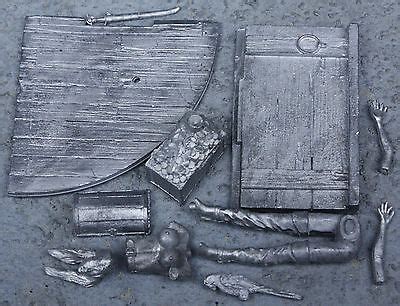 Seil Mm Female Nude Metal Kit Pirate Girl