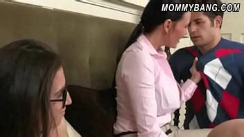 Nerdy Teen April Oneil And Vanilla Deville Hot Threesome XVIDEOS