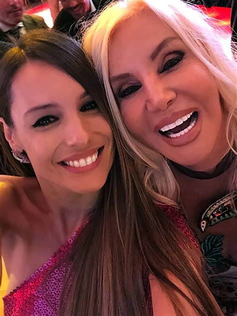 Las Mejores Fotos De La Semana La Niñez De Pampita El Arrebato