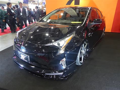 Toyota Prius: Apple CarPlay Wireless freischalten | CarPlay ohne Kabel