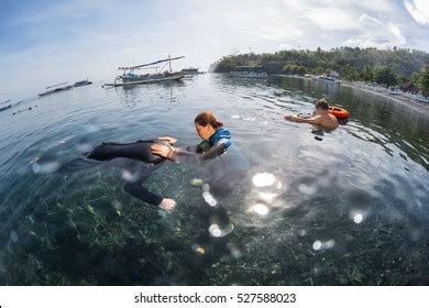 463 Naked Woman Swimming Underwater Images Stock Photos 3D Objects Vectors Shutterstock