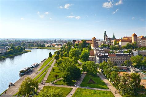 Information about Poland - Poland travel guide – Go Guides