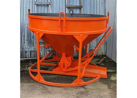 Купить Бадья для подачи бетона БН-1,5Н низкая, лоток по выгодной цене в ...