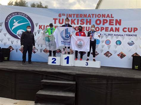 Türkiye Açık Kick Boks Avrupa Kupasında birincilik Bağcıların Yaşam