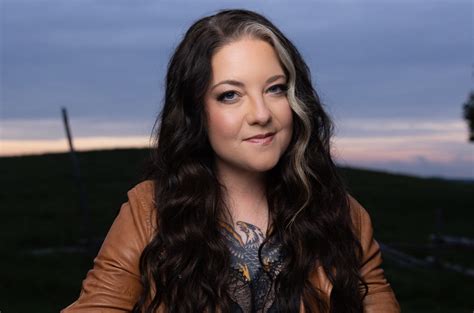 Ashley Mcbryde Invited By Garth Brooks To Join Grand Ole Opry