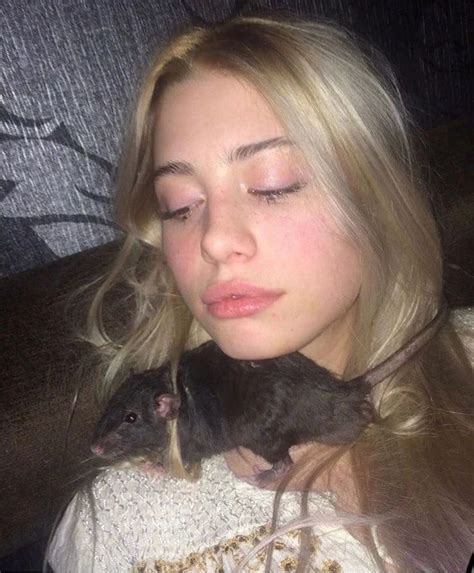 Пин от пользователя °• ౨ৎ •°🩶°• ౨ৎ •° на доске 201714 | Ароза, Цвета ...