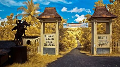 Wisata Religi Goa Selarong Di Yogyakarta