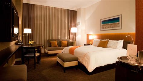 Hotel Arista | Luxury Naperville Hotel | Luxury Illinois Hotel