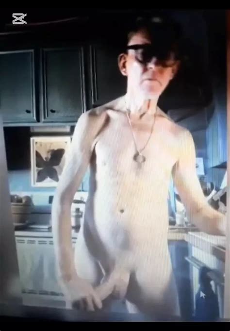 Mr Pigeon And Vergon Gay Handjob Handjob Porn By FapHouse XHamster