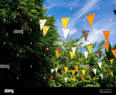 Green White Orange Flags Hi Res Stock Photography And Images Alamy