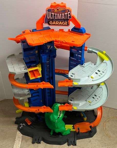 Hot Wheels Ultimate Garage T Rex Playset H Complete Albrecht Auction Service