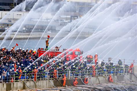 安全で安心なまち神戸へ 神戸市消防出初式 ラジトピ ラジオ関西トピックス