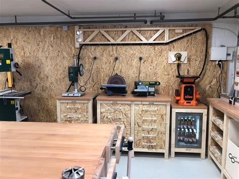 Оборудование мастерской в гараже - 37 фото