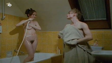 Nude Video Celebs Stefanie Stappenbeck Nude Der Kleine Und Der Alte Mann 1993