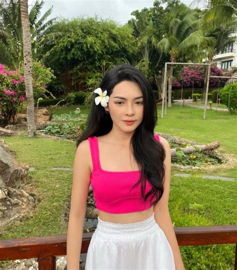 Hot Girl Dao K O V Thanh Qu Nh Nhan S C V Cu C S Ng Thay I Th N O Sau G N N M