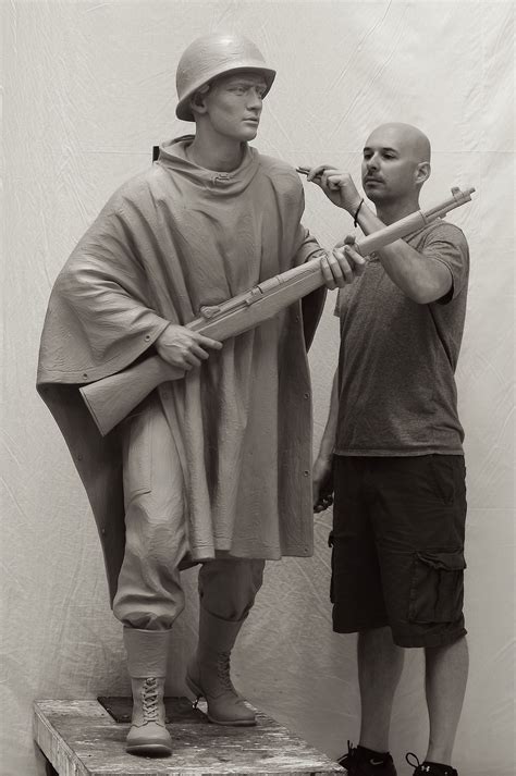 Sculptor Sutton Betti Sculpting Forgotten Soldier In Clay To Cast In