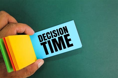 20,000+ Decision Time Pictures 