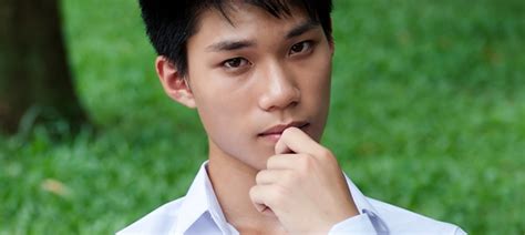 9 cặp đôi hot nhất trường Ams năm 2012