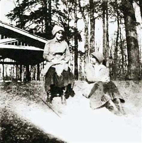 Grand Duchesses Tatiana And Anastasia Nikolaevna Romanova Of Russia At