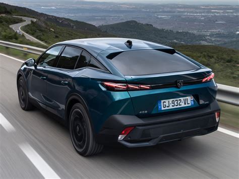 Peugeot 408 Türkiye'de Satışa Sunuldu | Autocar