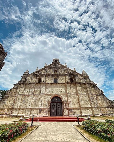 Paoay Church: A Fine Example of Earthquake-Baroque Architecture | themindcircle