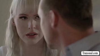 Tuteur d anglais analed par une étudiante transexuelle XVIDEOS